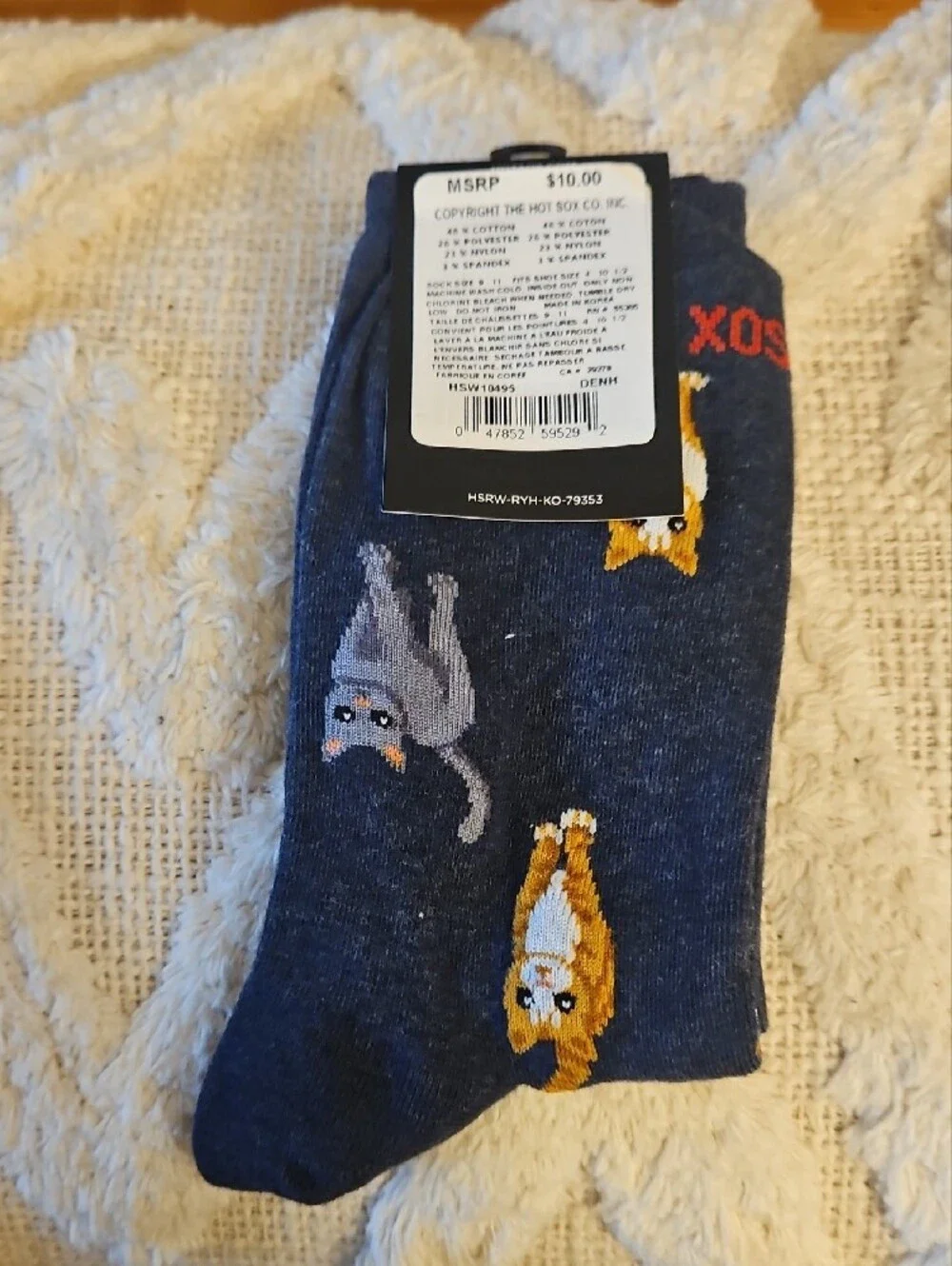 Hot Sox Women's Navy Cat Graphic Socks with Teal Text